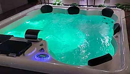 6 Kişilik SPA Havuzu